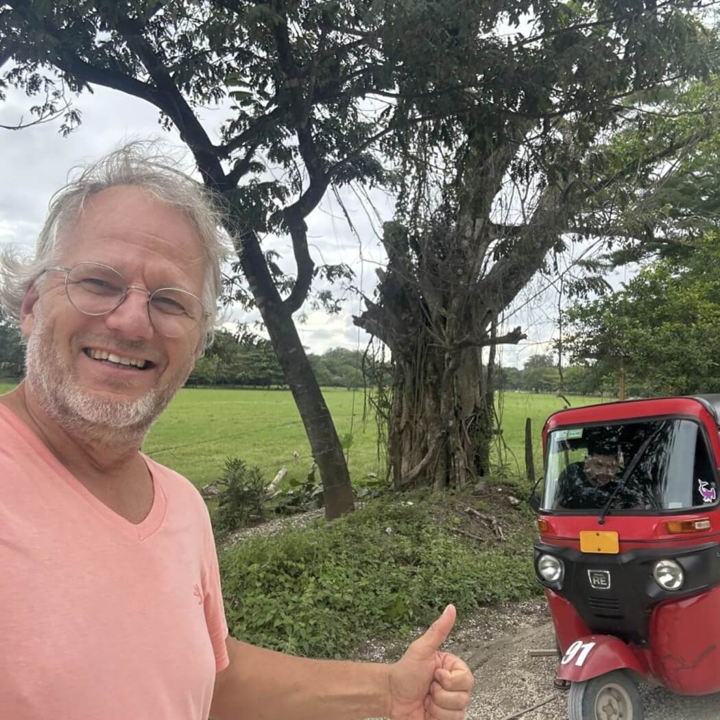 Pieter after his flight and tuk tuk ride