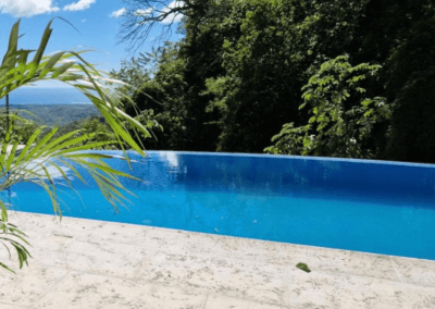 Swimmingpool-adults-only-vista-mar-y-monos