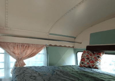 Bed Nanku Nimbu Casa Bus